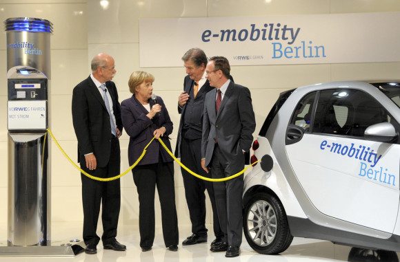 Bundeskanzlerin Merkel: Elektroauto-Projekt 2008