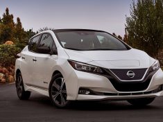 Nissan-Leaf-2018-1600-04