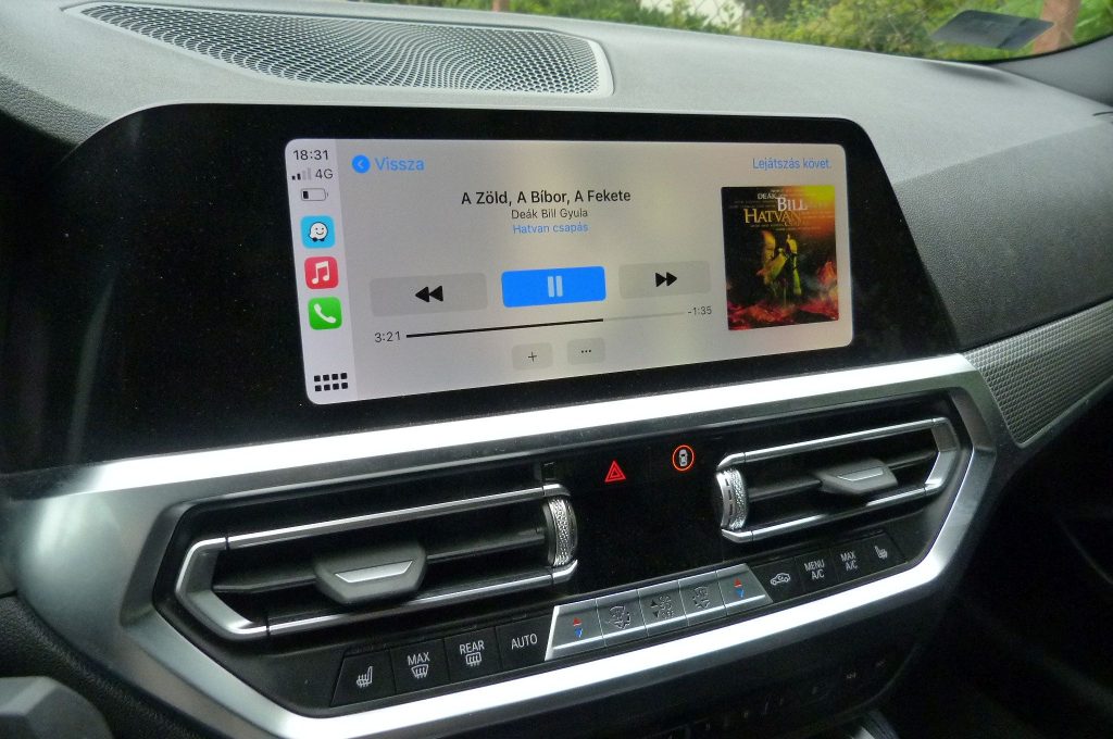 220d_applecarplay
