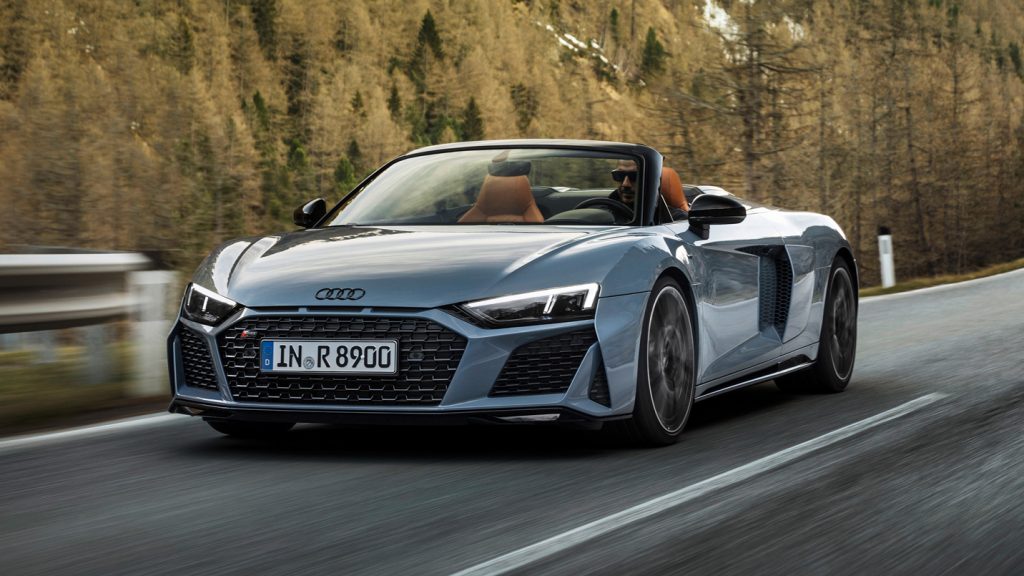 Audi R8 Spyder 1/2 autó