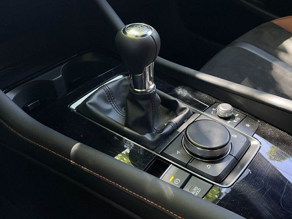 mazda3_valto