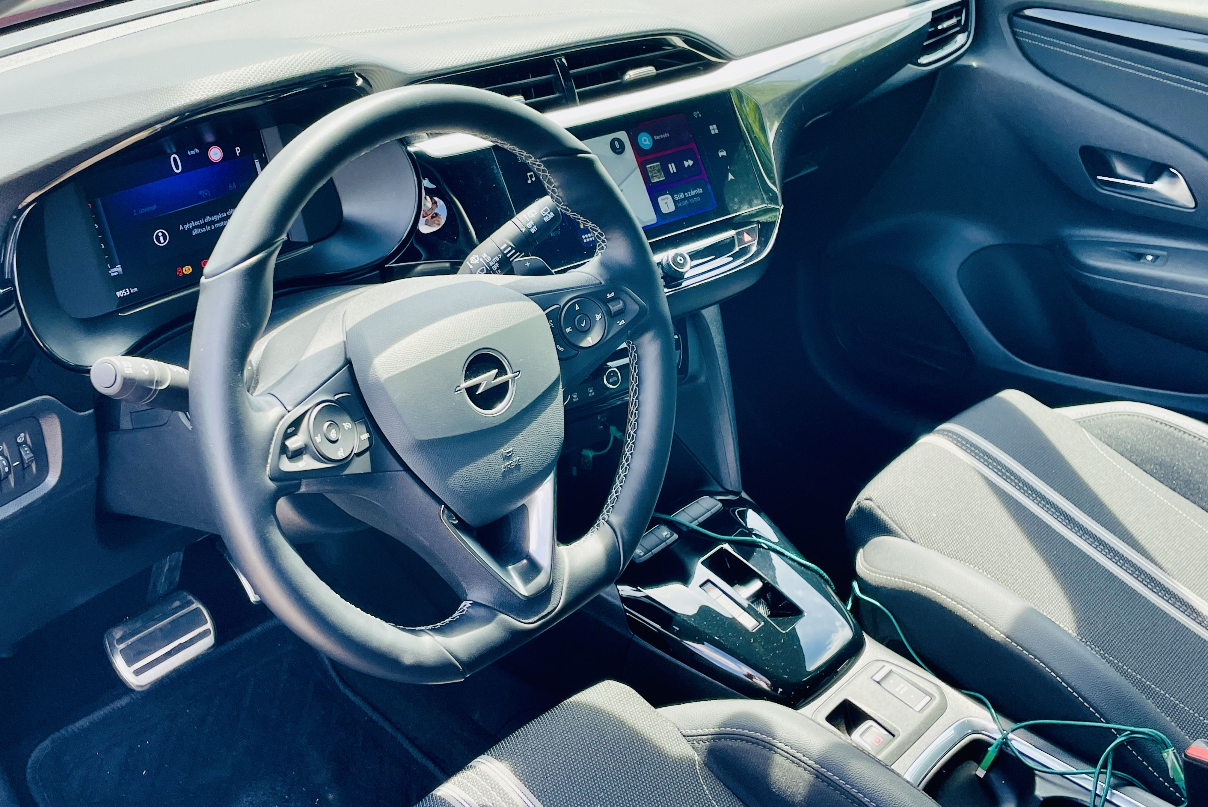 corsa_cockpit