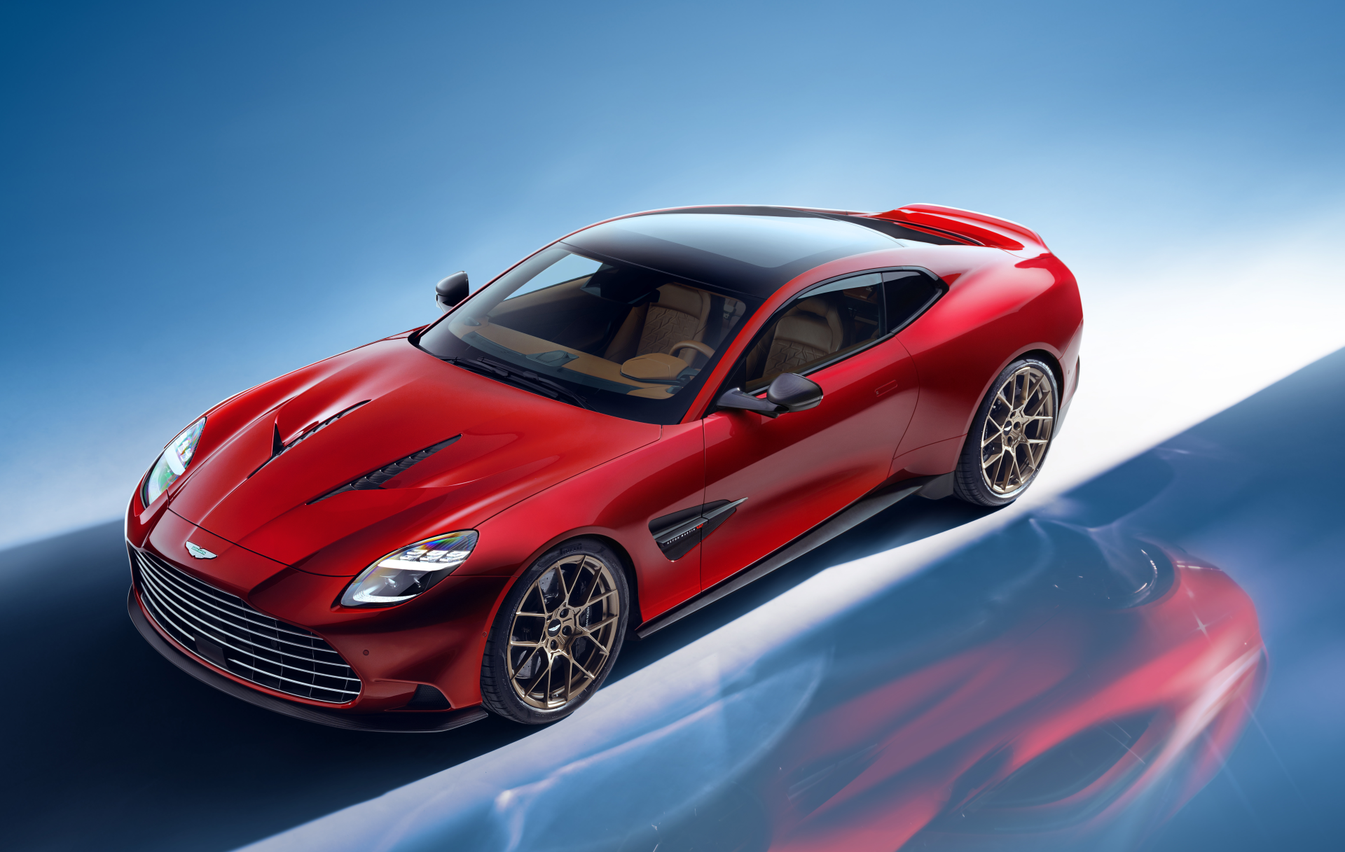 Aston_Martin_Vanquish_6