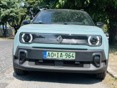 Renault 4